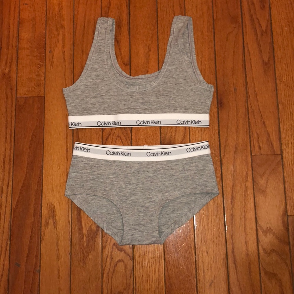 Calvin Klein Girls Bralette and Panty Set